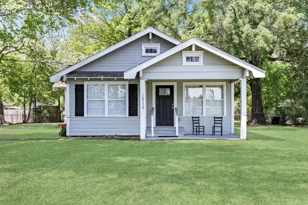 10775 Old Voth Rd, Beaumont, TX 77713-9604