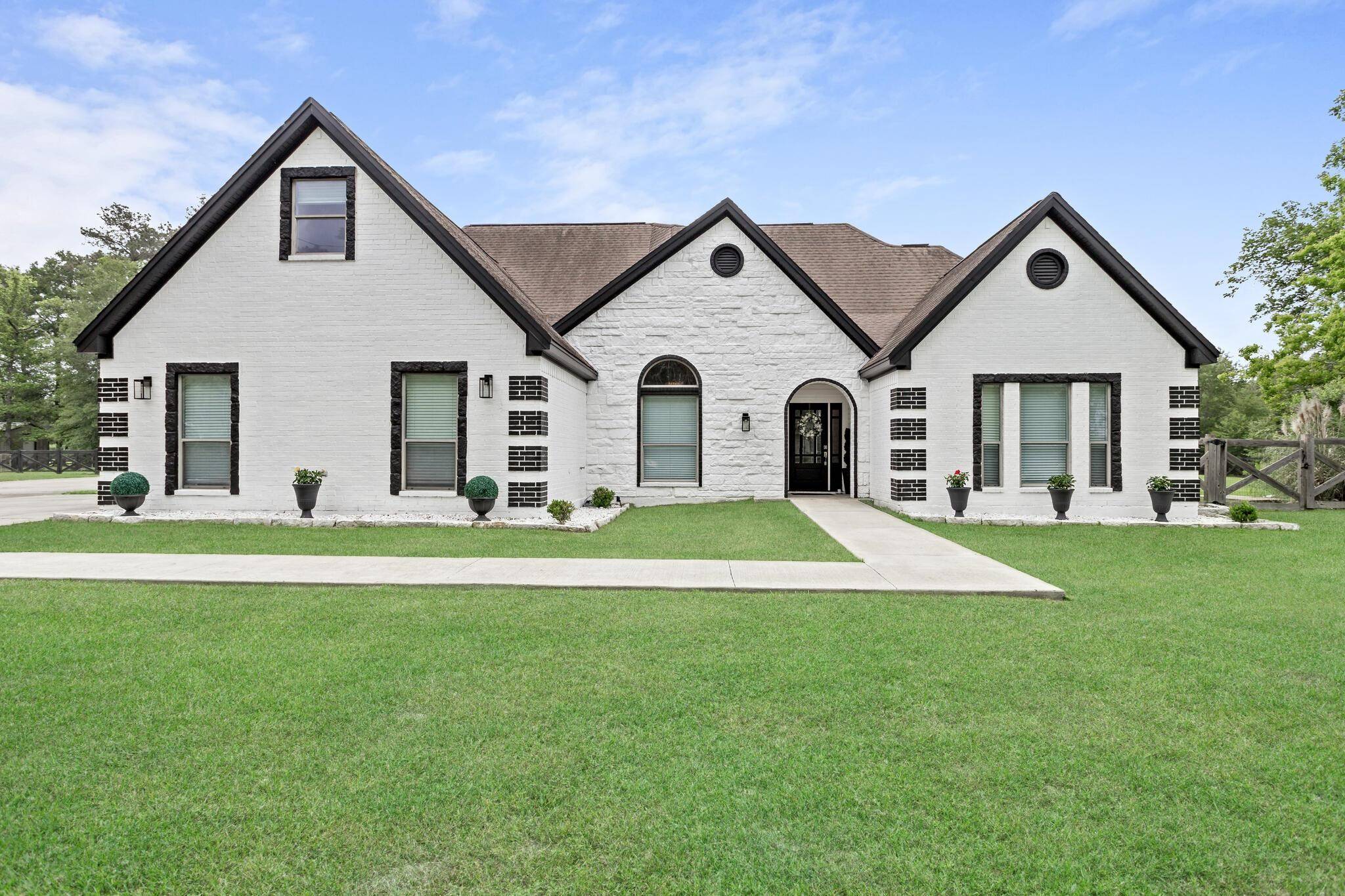 Orange, TX 77630,9010 Terry Estates