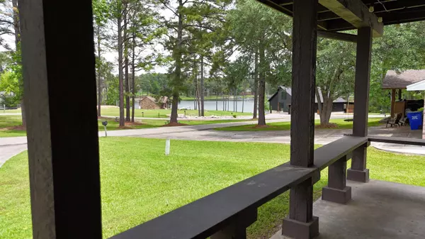 Brookeland, TX 75931,556 Longleaf Dr  W