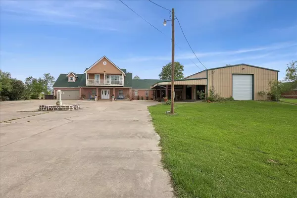 7645 Old Big Hill Rd., Beaumont, TX 77705