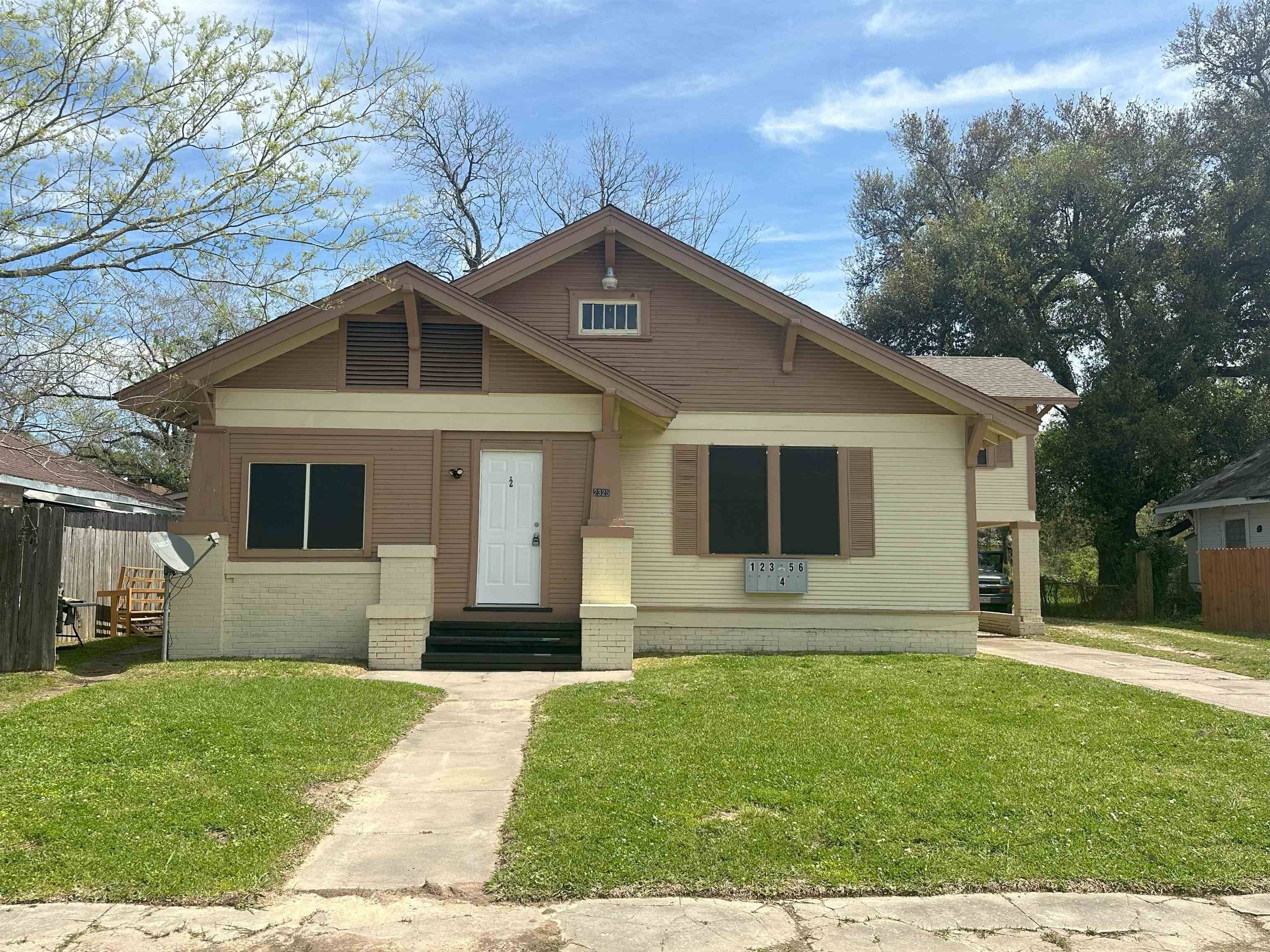 2325 Victoria #Unit 2, Beaumont, TX 77701