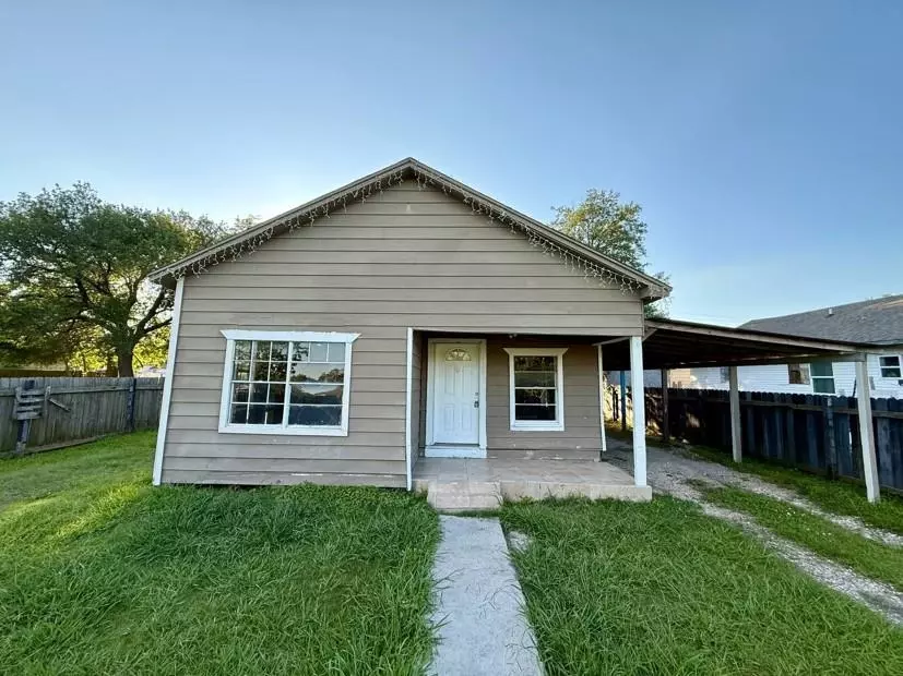 Port Arthur, TX 77640,1235 13th St,