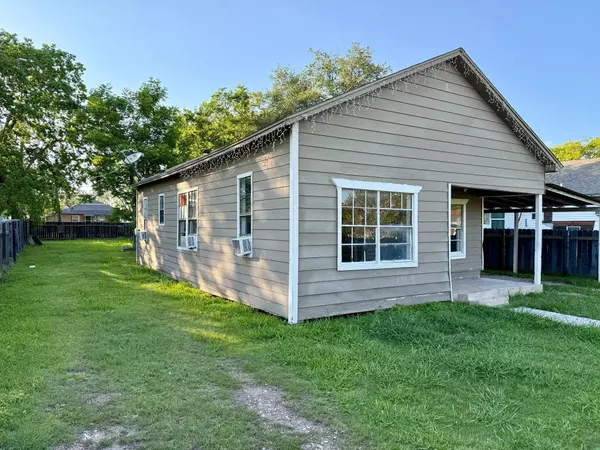 Port Arthur, TX 77640,1235 13th St,