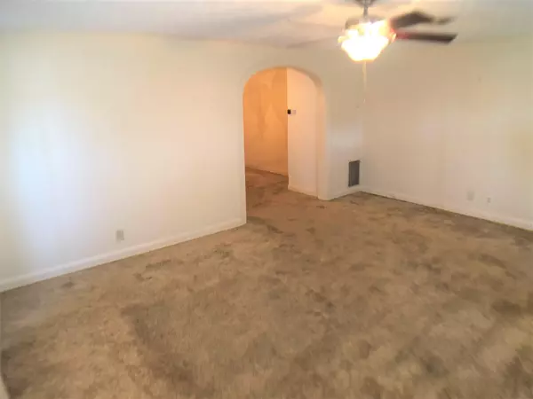 Port Arthur, TX 77642,3812 30th