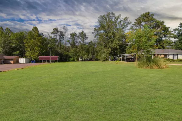 Silsbee, TX 77656,1750 W Hwy 327