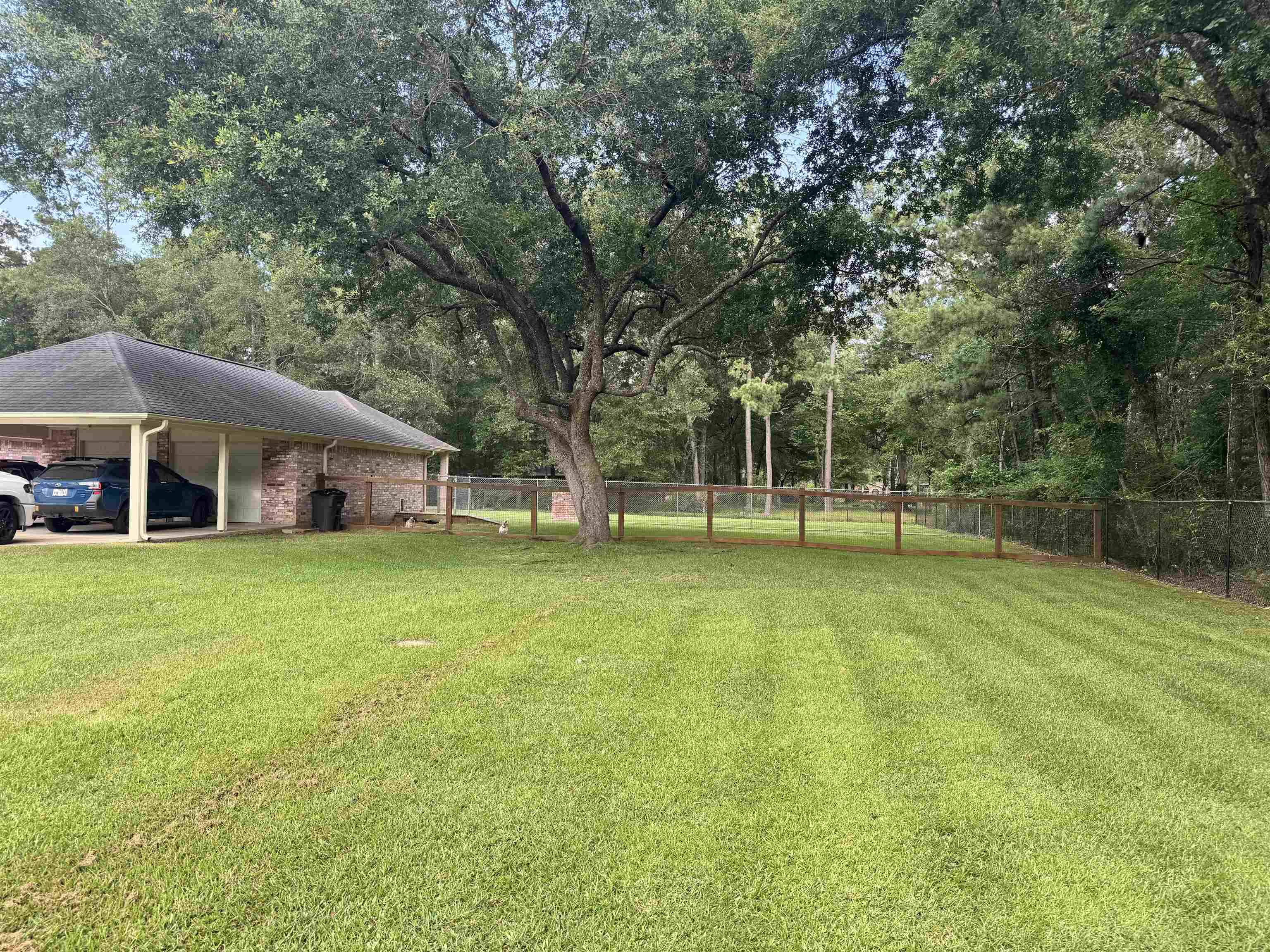 Vidor, TX 77662,205 N Mayhaw
