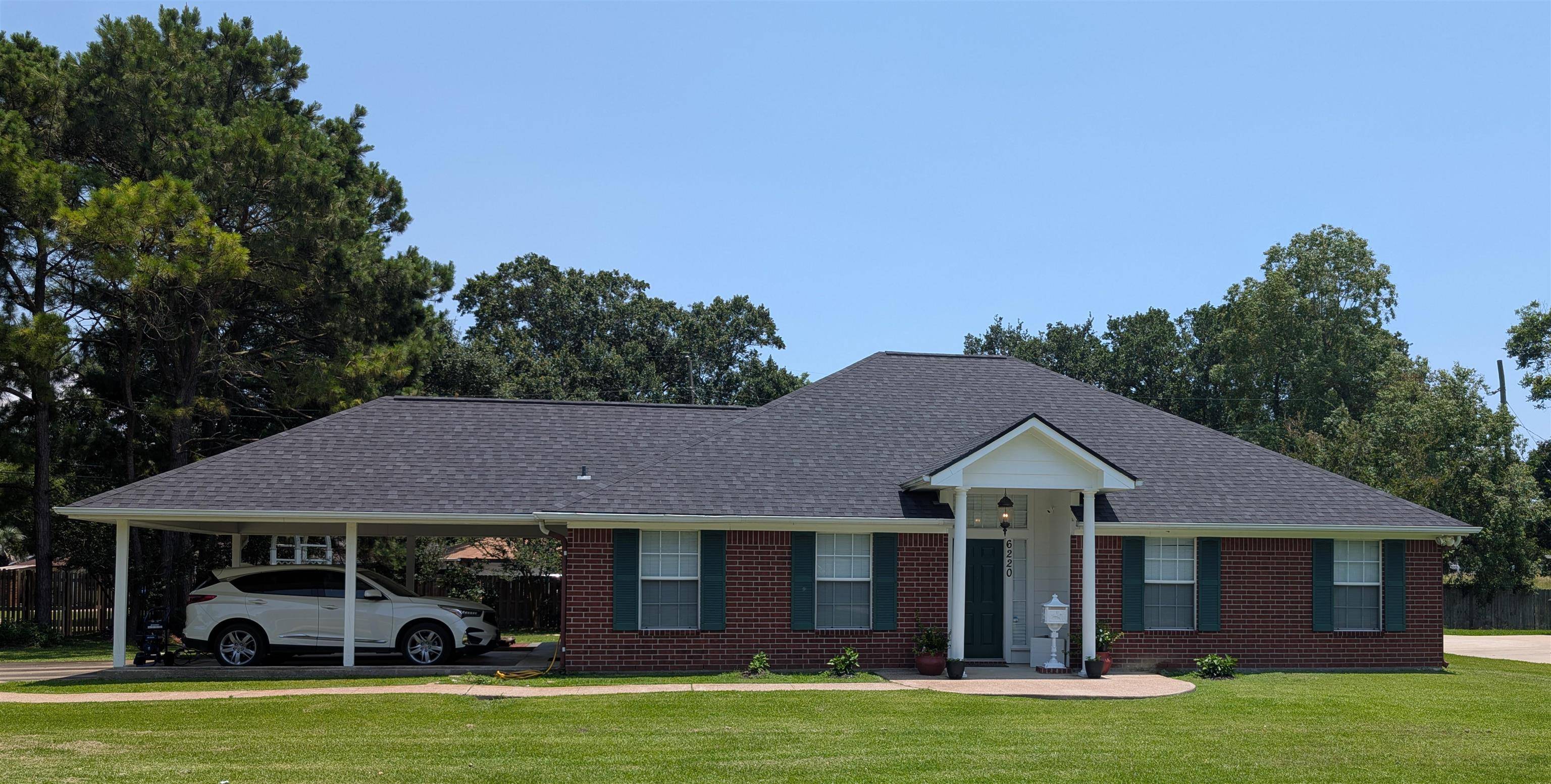 6220 32ND STREET, Groves, TX 77619