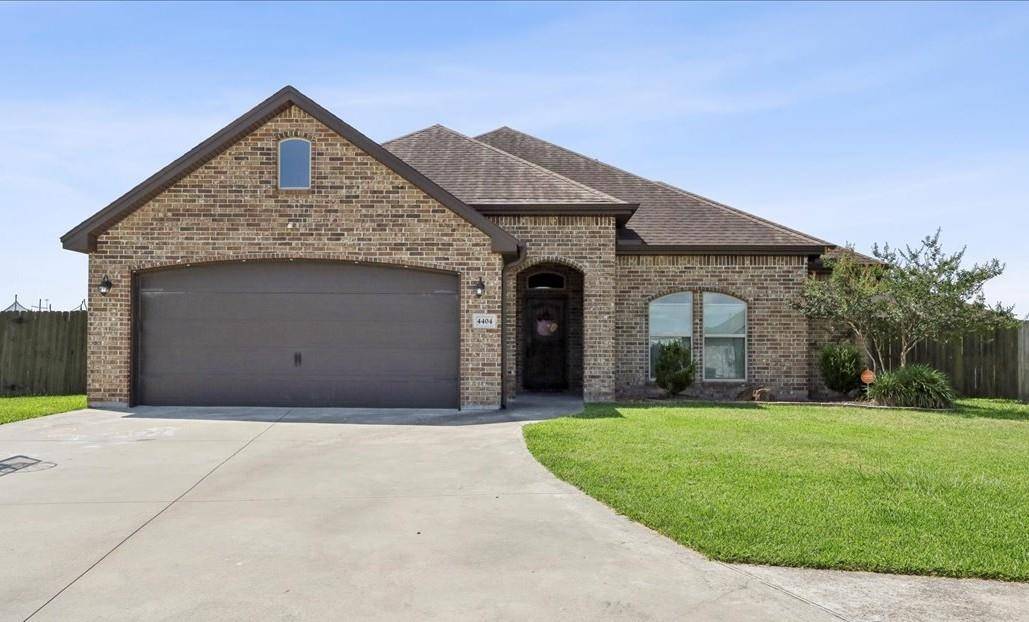 4404 Sweetgum, Orange, TX 77630