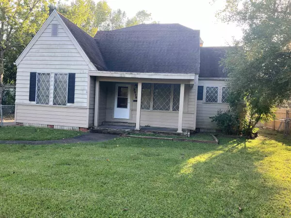 2515 Glenwood, Port Arthur, TX 77642