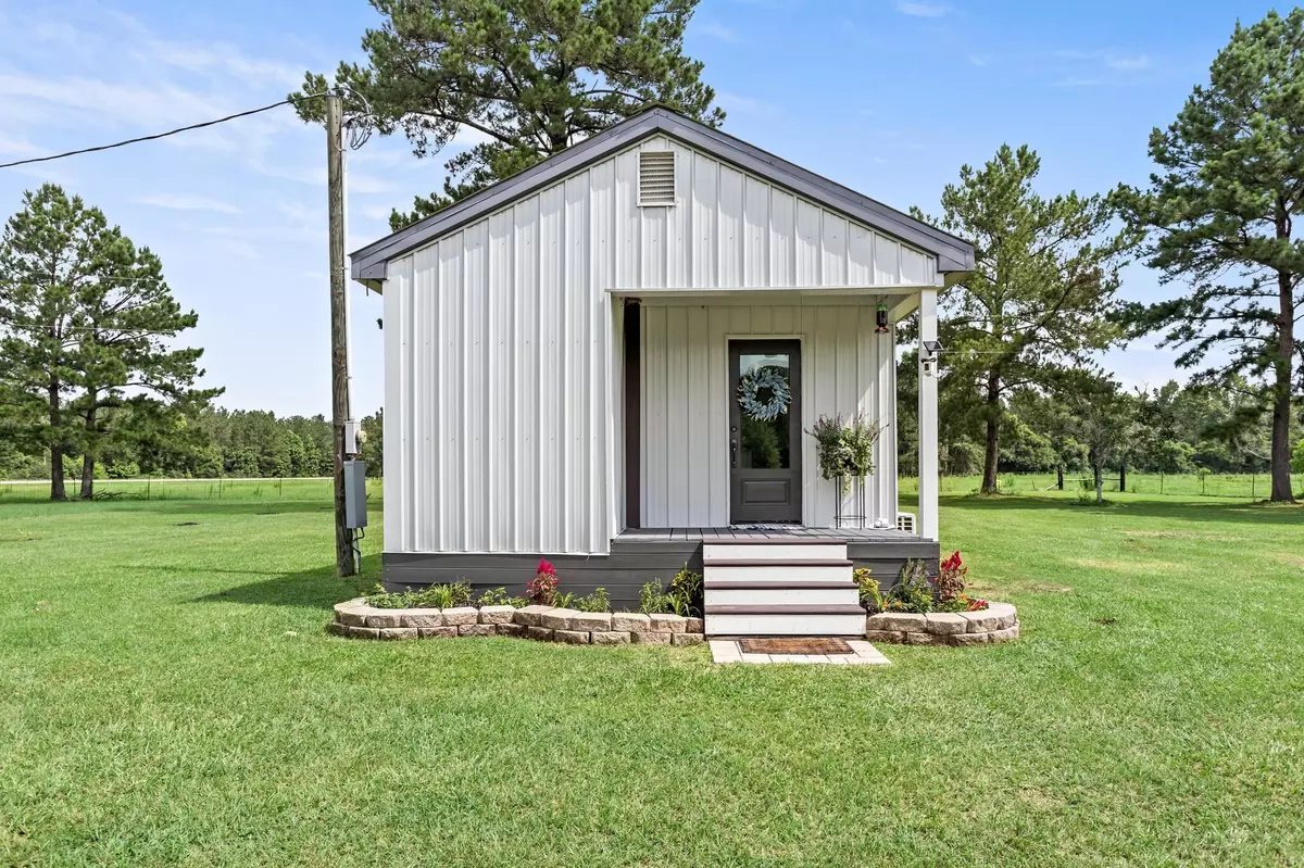 Newton, TX 75956,10435 S TX HWY 87