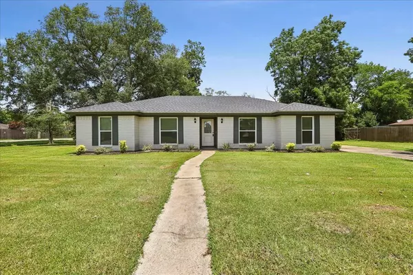 2024 International, Orange, TX 77632