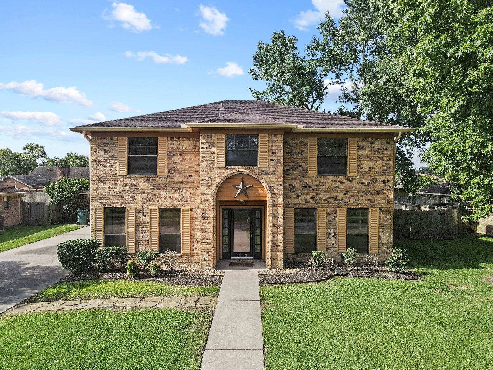6995 Limerick Dr., Beaumont, TX 77706