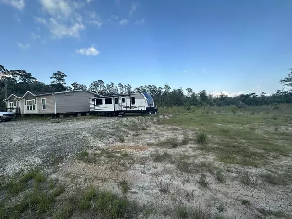 Buna, TX 77612,3284 FM- 105
