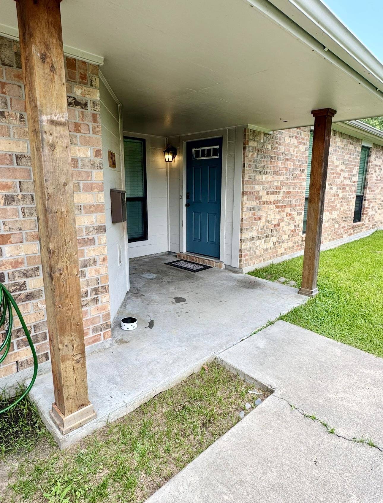 Port Neches, TX 77651,918 Johnson Ave