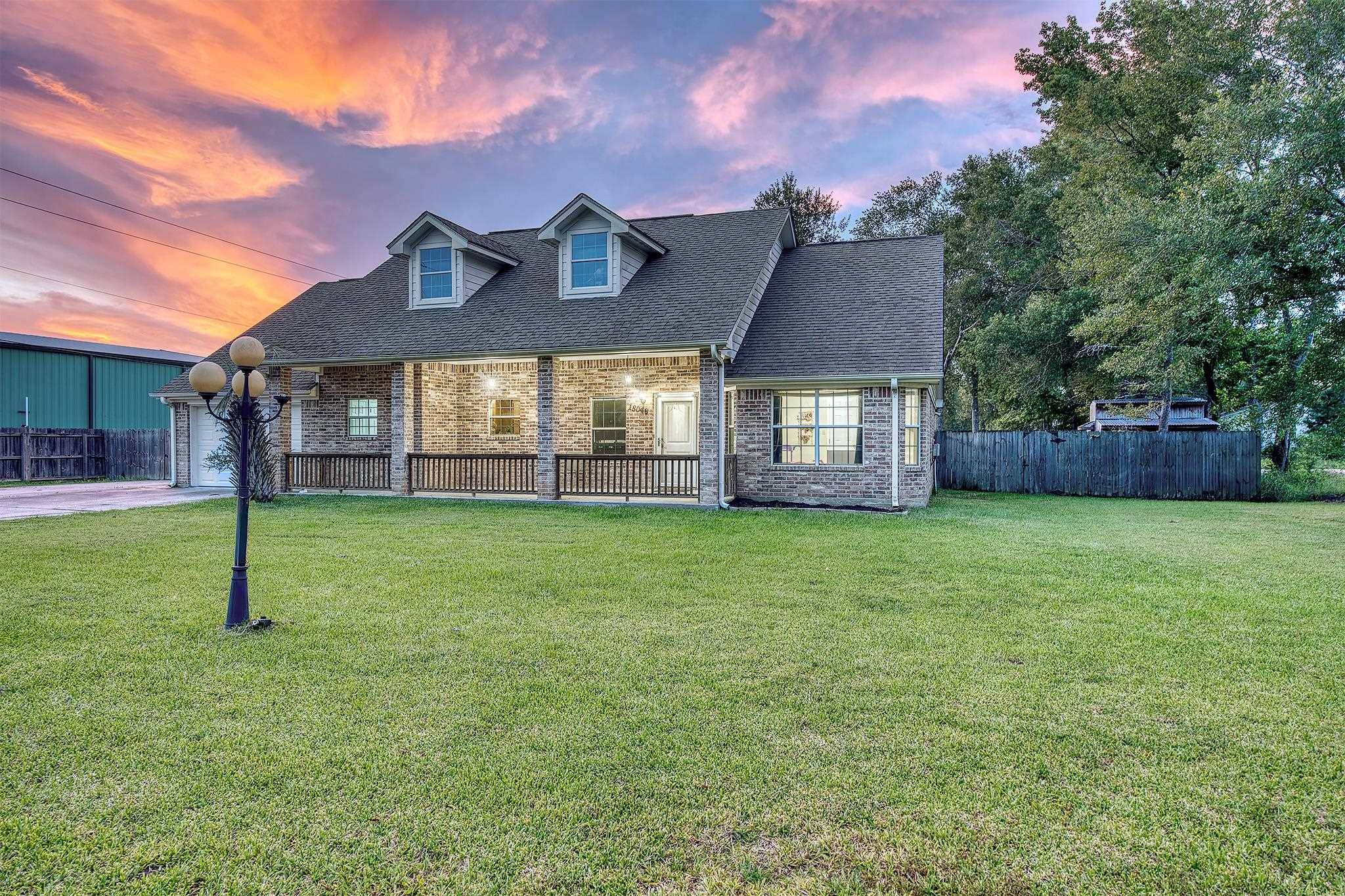Vidor, TX 77662,18046 IH 10