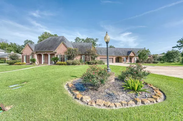 4909 Bentwood, Orange, TX 77630