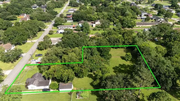 Nederland, TX 77627,1507 N 20th