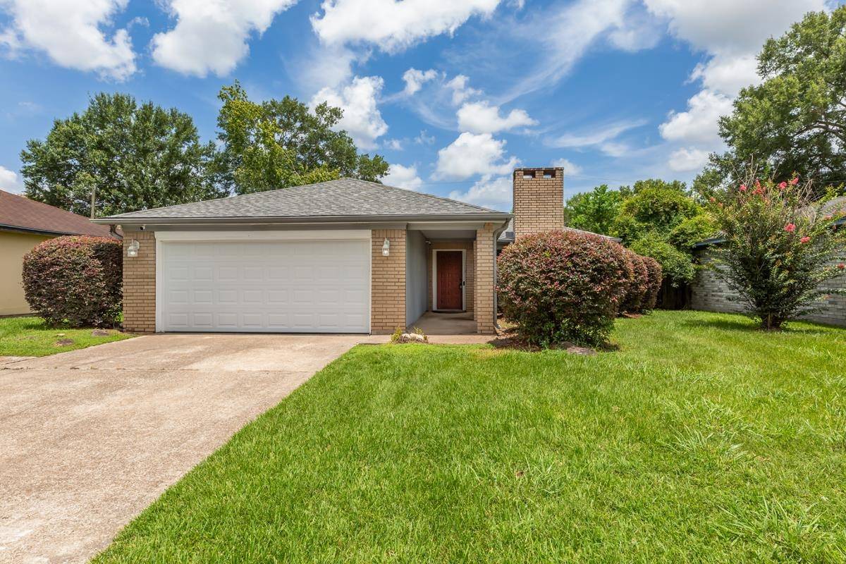 9290 Lombard, Beaumont, TX 77707