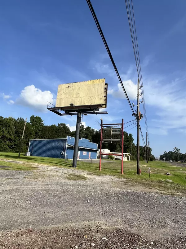 Silsbee, TX 77656,2126 FM 92
