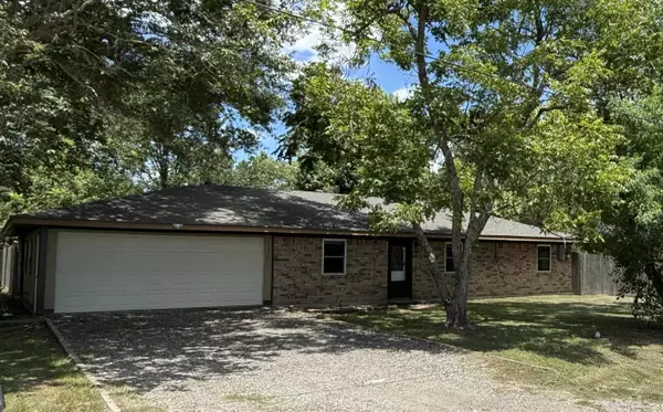Silsbee, TX 77656,1220 Barefield St.