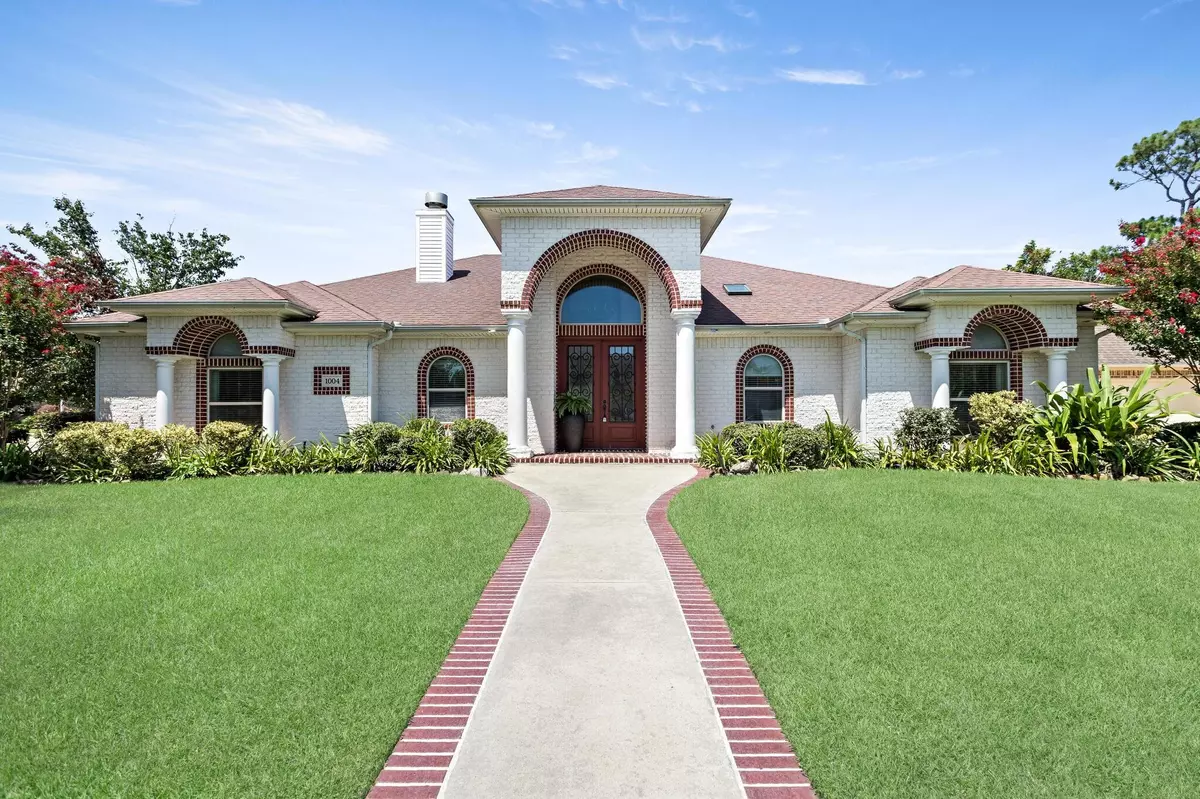 Nederland, TX 77627,1004 Doornbos Lane