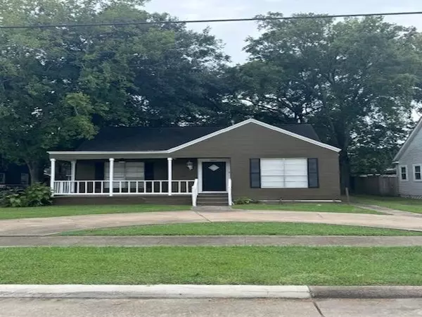 Beaumont, TX 77702,2661 HARRISON st