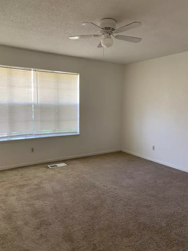 Beaumont, TX 77707-0000,6955 A Calder