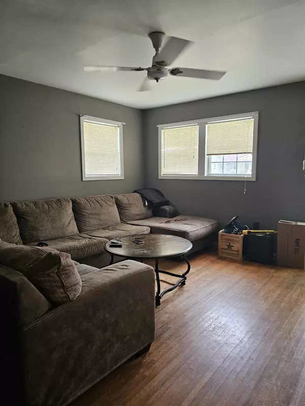 Port Neches, TX 77651,2309 2nd