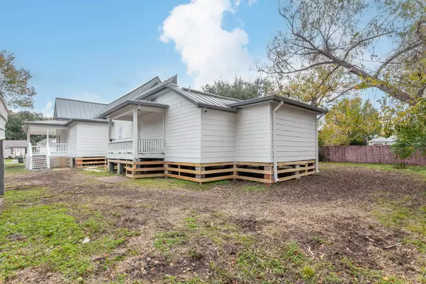 Beaumont, TX 77702,2630 Hazel Street