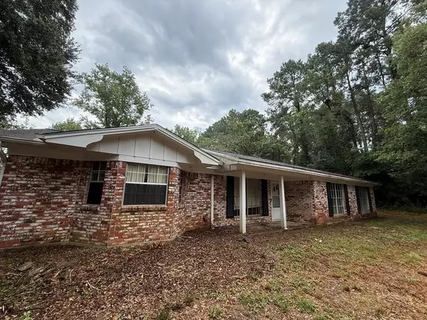 210 Private Road 6241, Jasper, TX 75951