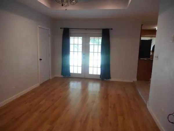 Bridge City, TX 77631-3328,306 Paula