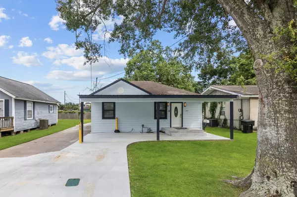 Nederland, TX 77627,1923 Avenue G