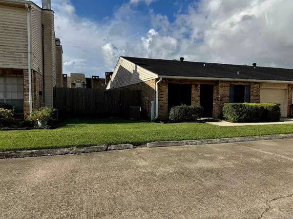 Beaumont, TX 77706,1132 Sunmeadow Dr