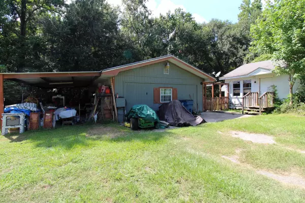 8907 Tulane, Orange, TX 77630