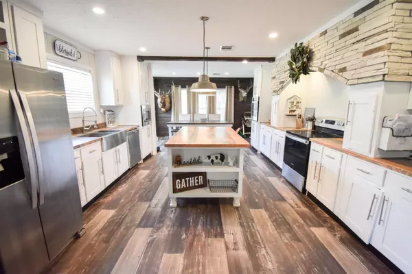 Vidor, TX 77662,135 Kilmer Drive