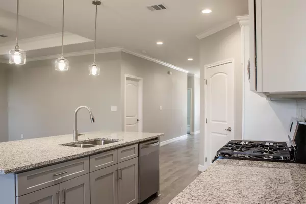 Port Neches, TX 77651,303 Canal St.