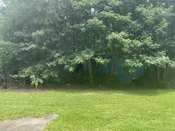 272 CR 749, Buna, TX 77612