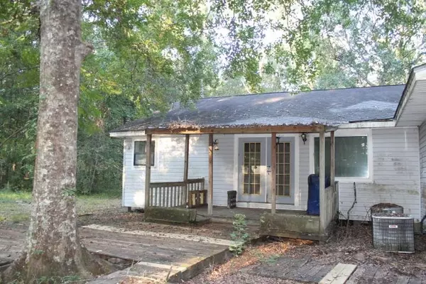 Buna, TX 77612,314 County Road 804