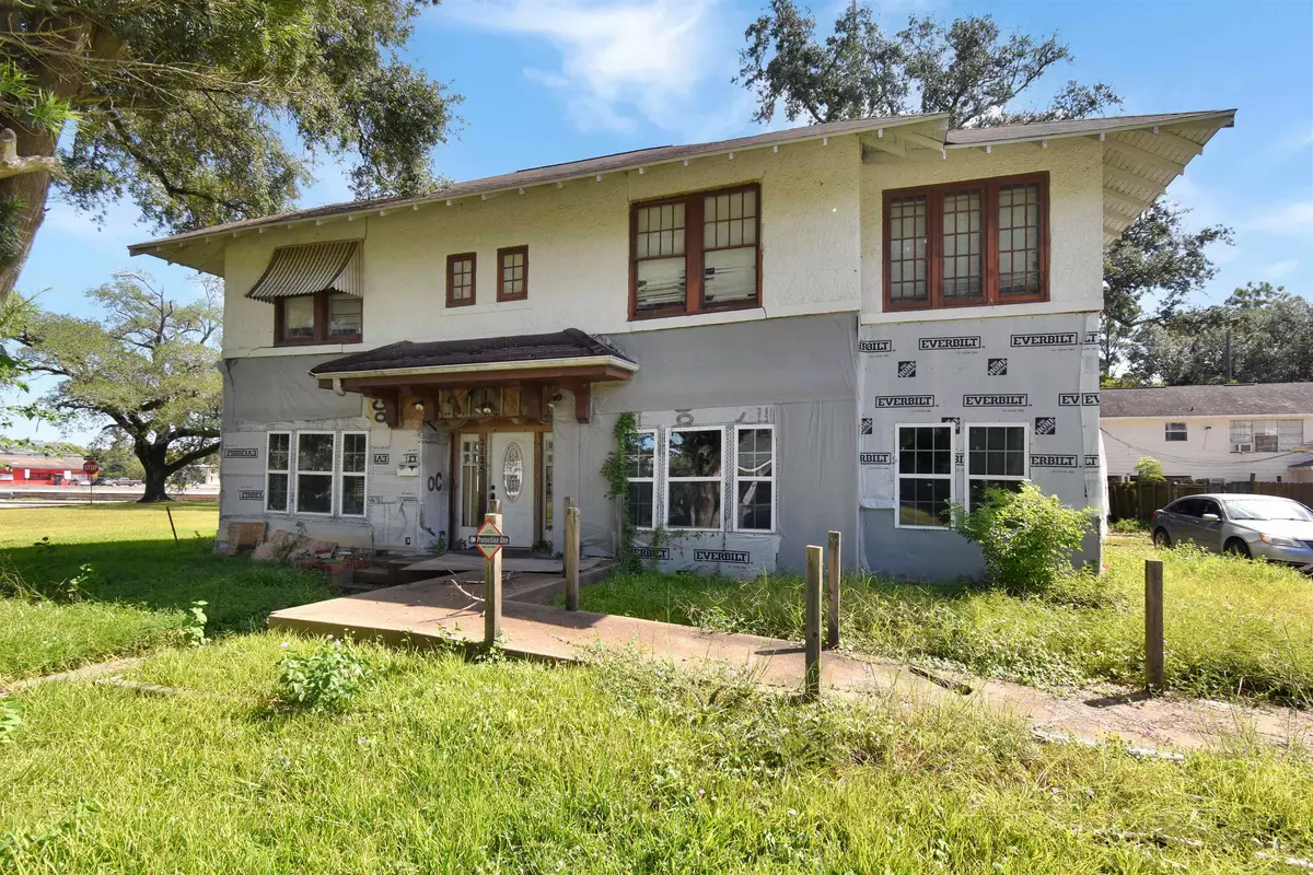 Beaumont, TX 77701,2125 Victoria