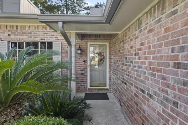 Vidor, TX 77662,395 Needles