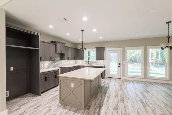 Broaddus, TX 75972,28125 Lot 92 FM 705