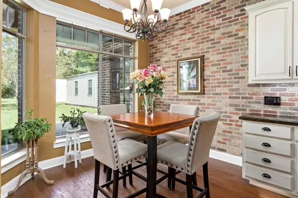 Sour Lake, TX 77659,418 Pinemont