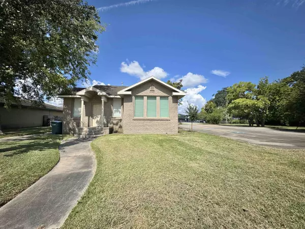 Beaumont, TX 77702,2474 Broadway