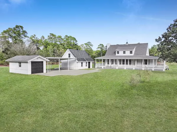 Hillister, TX 77624,381 County Road 4390