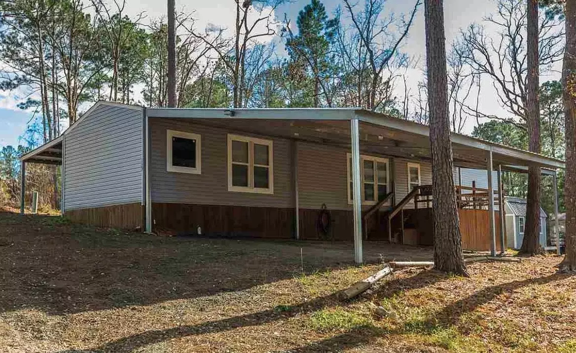 Brookeland, TX 75931,135 Bluejay