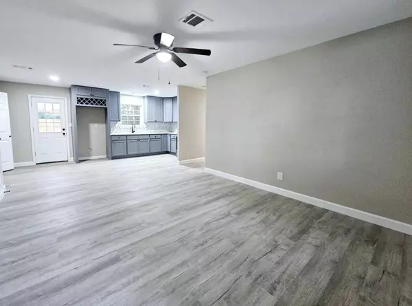 Beaumont, TX 77705,5215 Parkview Drive