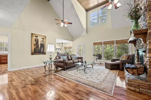 Jasper, TX 75931,673 CR 352