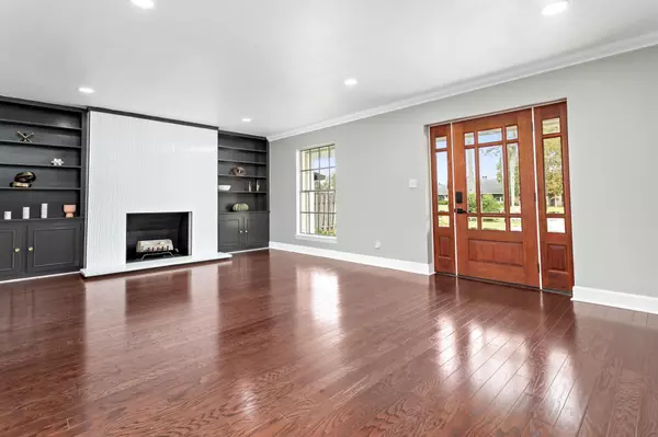 Beaumont, TX 77706,5585 GLADYS AVE