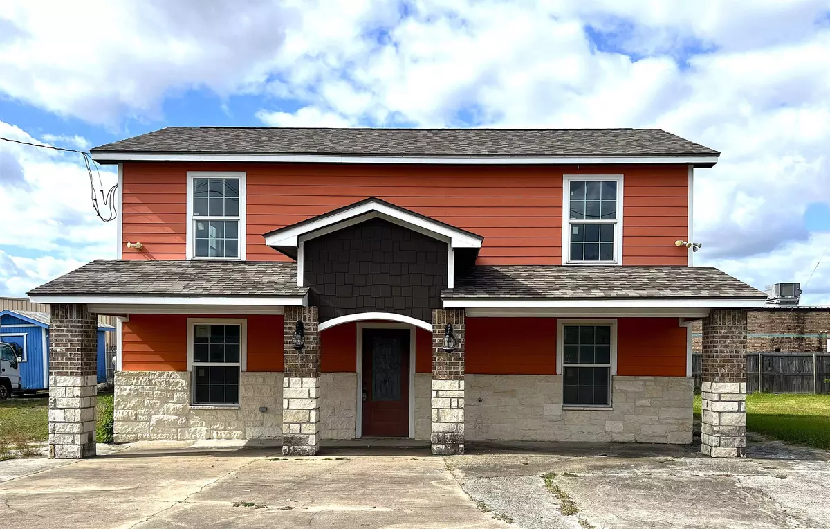 Beaumont, TX 77701,1040 S 4th St