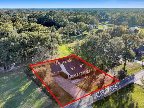 Buna, TX 77612,504 County Road 763 N